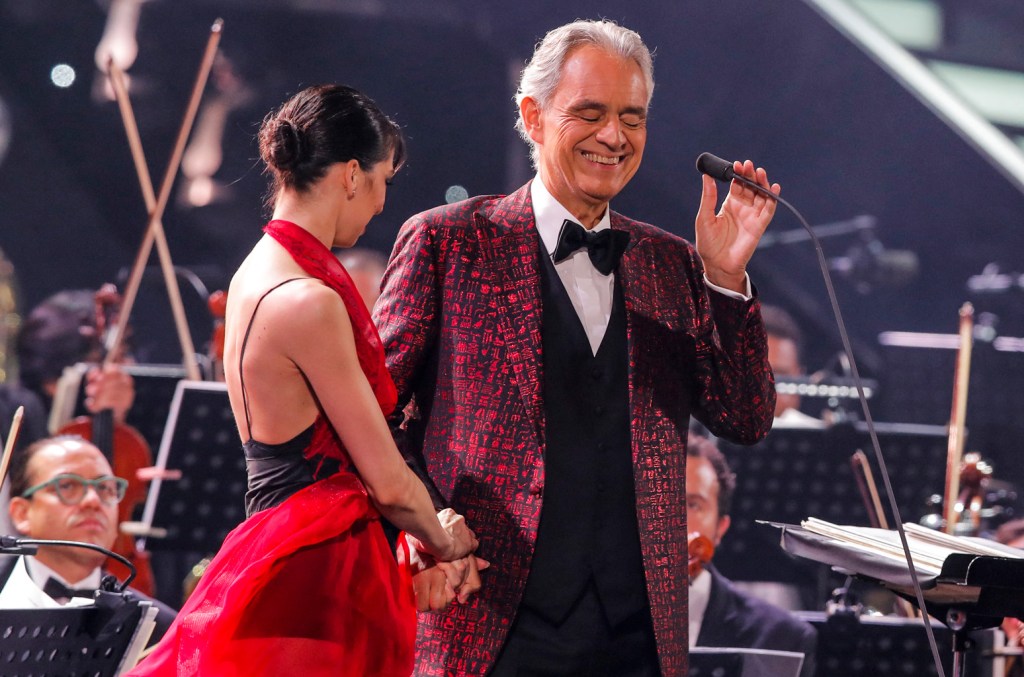 andrea-bocelli-celebra-30-anos-de-carrera-con-ed-sheeran,-will-smith,-laura-pausini-y mas