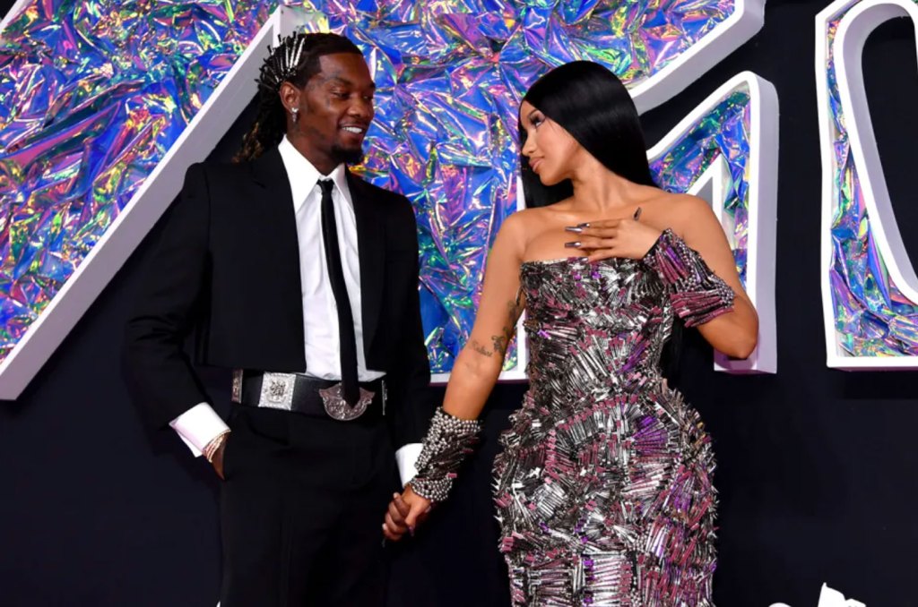 cardi-b-pide-el-divorcio-a-offset-por-segunda-vez,-segun reportes