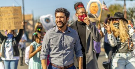 rep.-de-texas-greg-casar-habla-sobre-legislacion-musical-y-su-amor-por-grupo-frontera-y-peso pluma