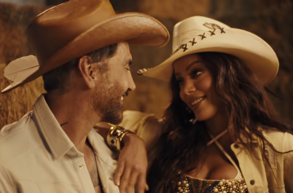 anitta-se-convierte-en-1ra-brasilena-en-liderar-chart-regional-mexicano-con-‘la-toxica’-junto-a-alejandro fernandez