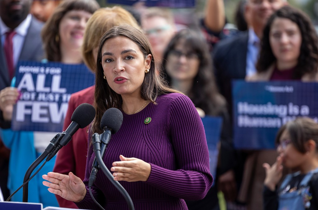 alexandria-ocasio-cortez-critica-a-nicky-jam-y-anuel-aa-durante-audiencia-en-el-congreso: mirala