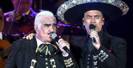 alejandro-fernandez-canta-las-canciones-de-vicente-fernandez-en-album-y-gira-‘de-rey-a rey’