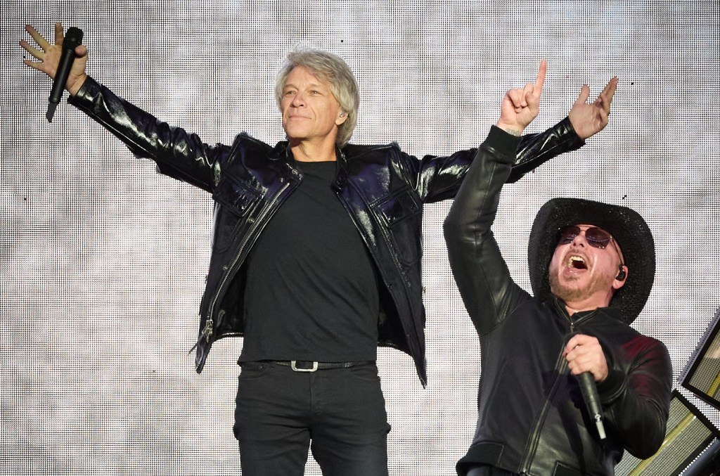 bon-jovi-y-pitbull-anuncian-‘now-or-never’,-un-remix-del-clasico-‘it’s-my life’