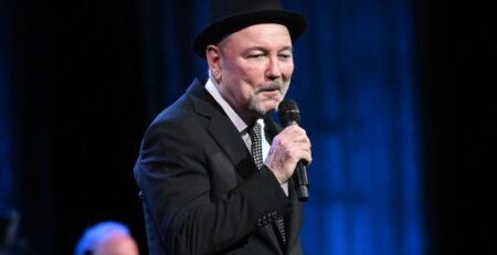 ruben-blades-firma-alianza-global-con-virgin-music group