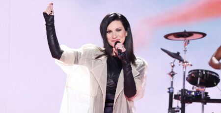 laura-pausini-debuta-en-el-hot-100-con-colaboracion-con-rauw-alejandro-‘se fue’