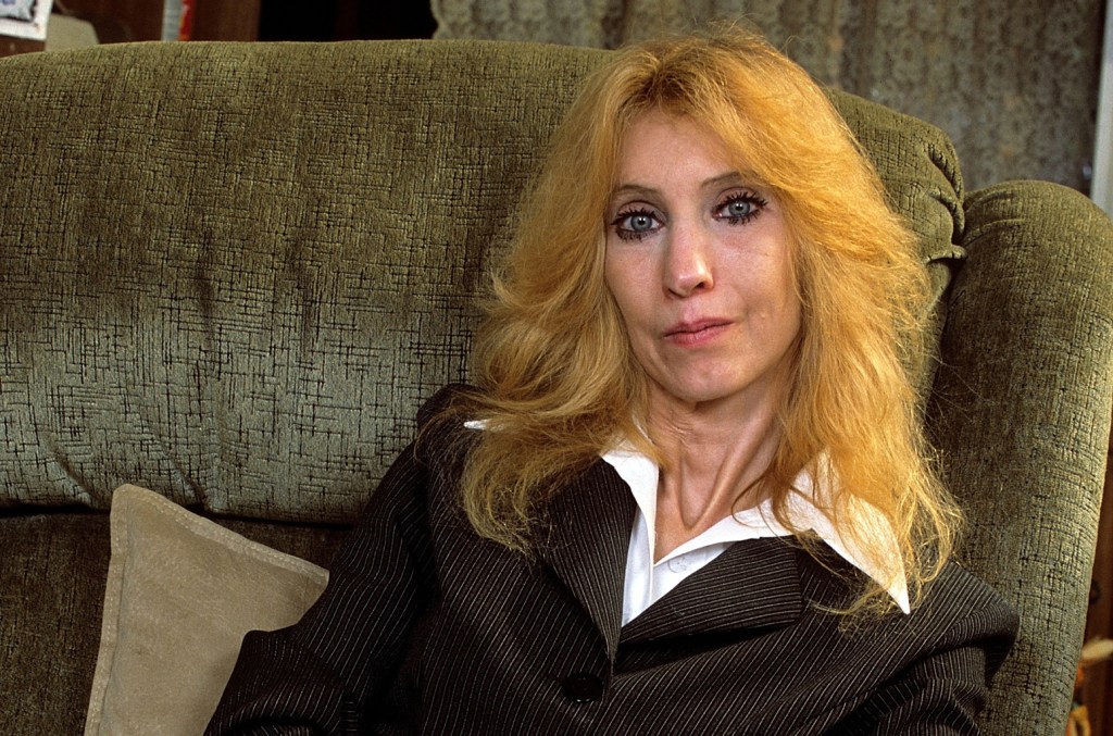 muere-la-madre-de-eminem,-debbie-nelson,-a-los-69 anos